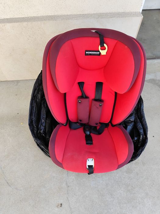Scaun cu sofix auto