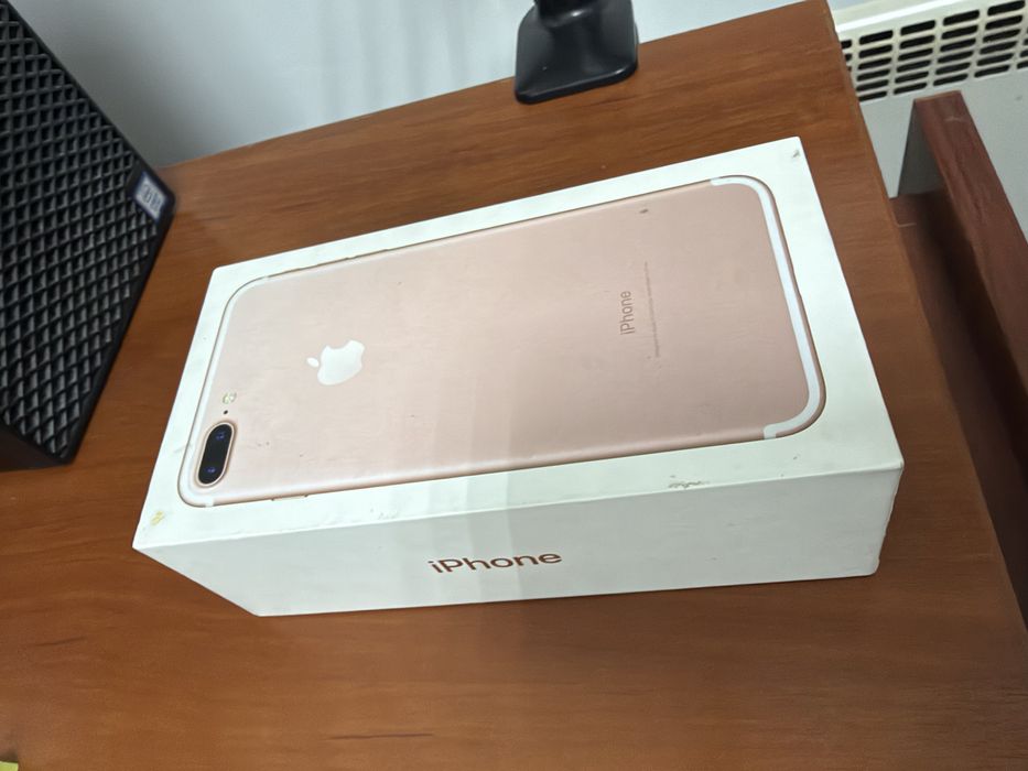 Продам Iphone 7 Plus