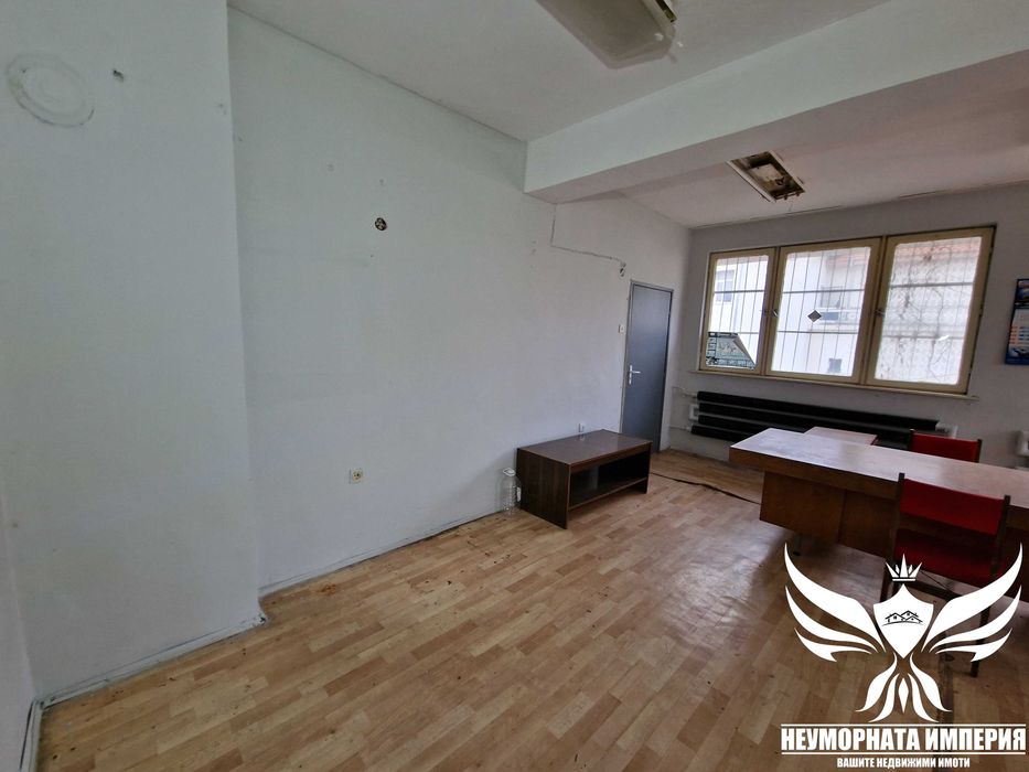 Продавам помещение/офис/аптека с РЗП 175кв. в с.Старосел, общ. Хисаря