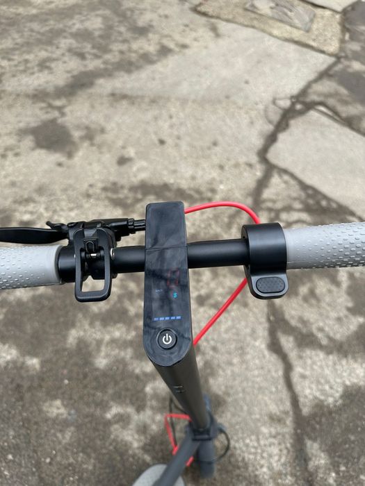 Trotineta electrică Tuya