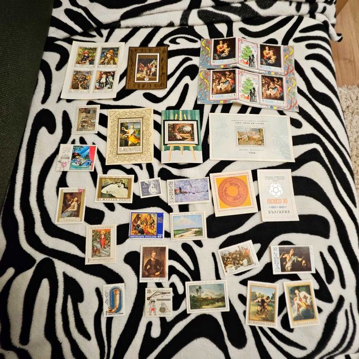 Колекция от пощенски марки от цял свят