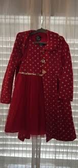 Продам нарядной платье для девочке