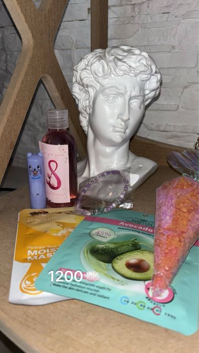 подарки на 8 марта