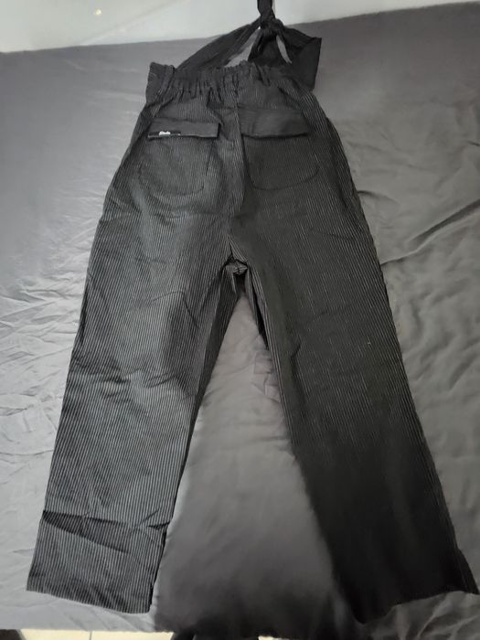 Панталон Stela. Без забележки.