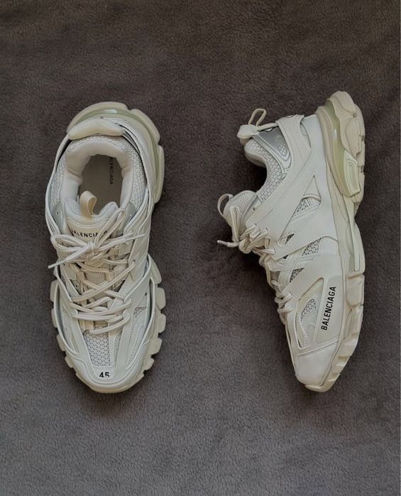 Balenciaga Track