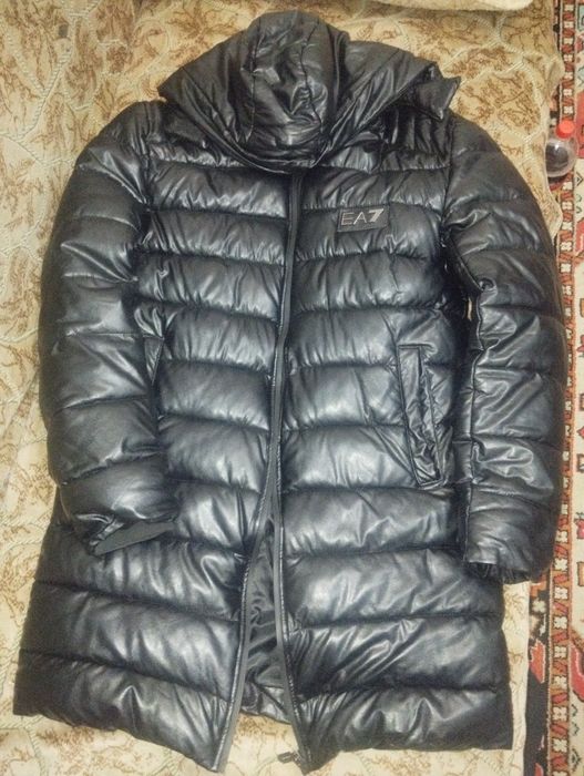 Продам куртку зима