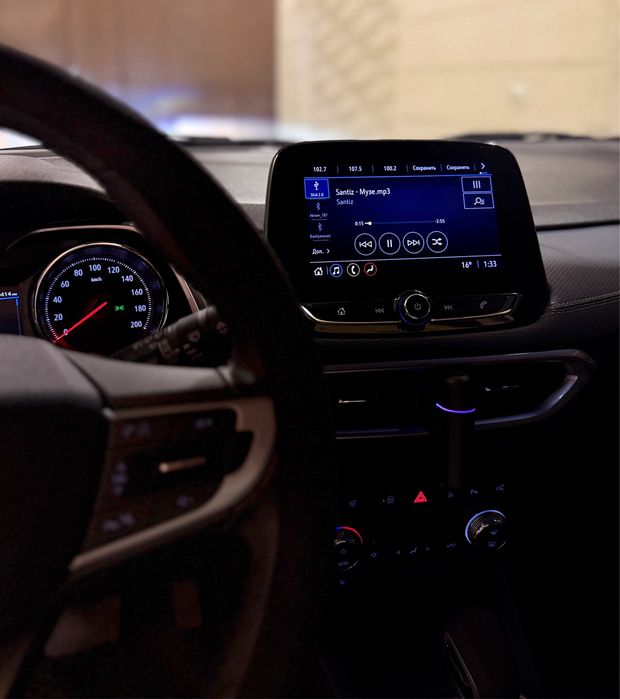 Chevrolet Tracker 2025 — 8