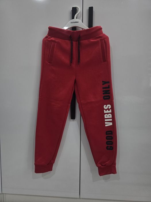 Спортивные штаны 134-140 рост