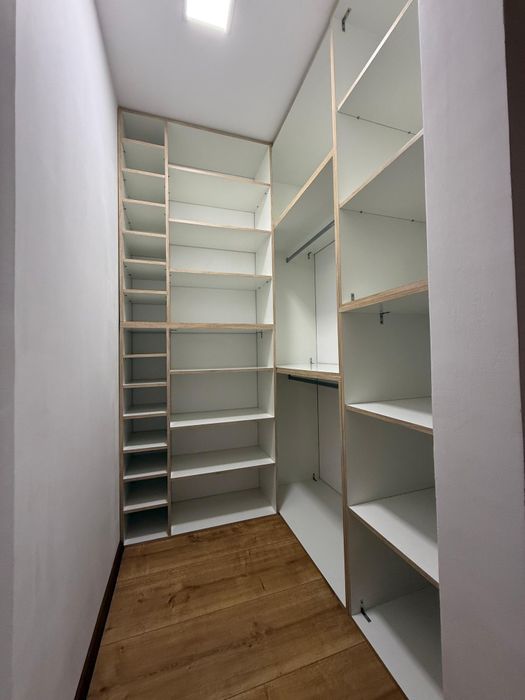 Inchiriez Apartament bloc nou ultra all inclusive Calea Severinului, mall Promenada