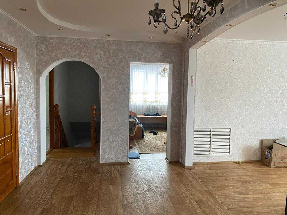 Продается 6 комн коттедж