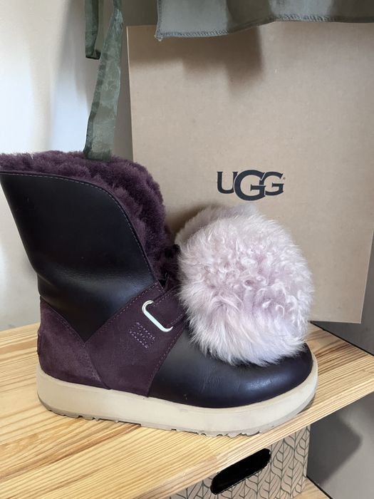 Ботуши UGG  естествена кожа и велур