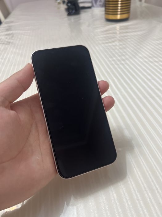 İPhone 13 в отличном состоянии