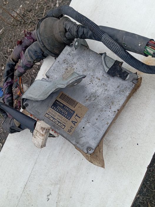 Таета Марк 2 -90 запчасти