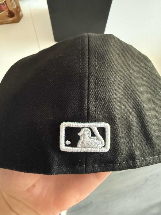 Sapca New era LA - marimea 7 1/8 - 56.8 cm