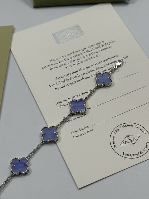 Brățară Van Cleef & Arpels 5 motifs White Gold 750 Chalcedony