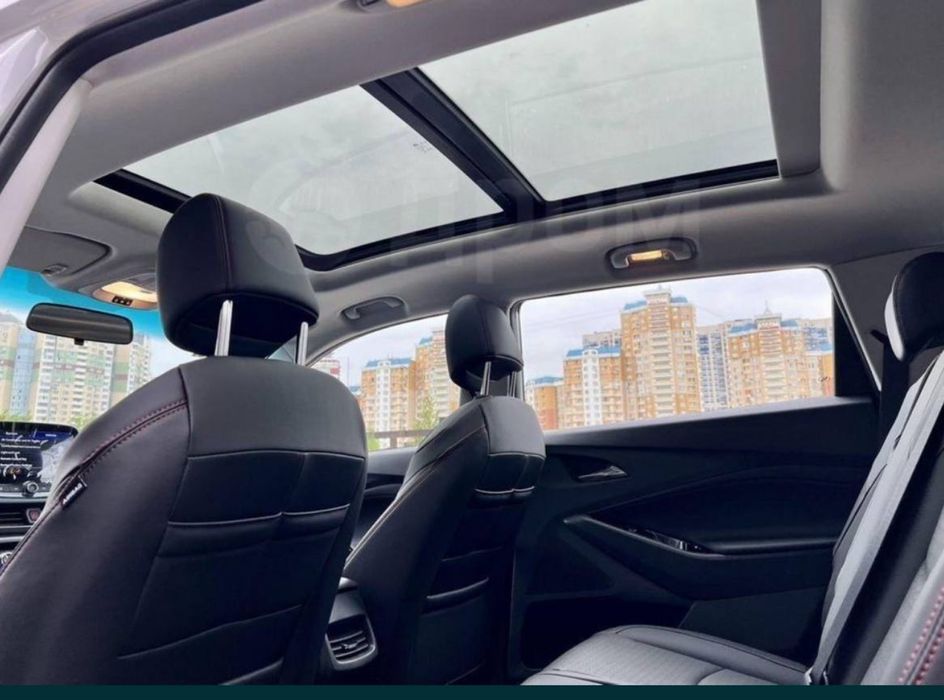 Chevrolet Orlando-2 Red Line