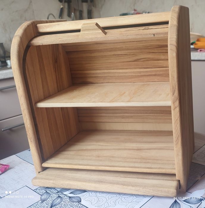 Хлебница деревянная, ясень