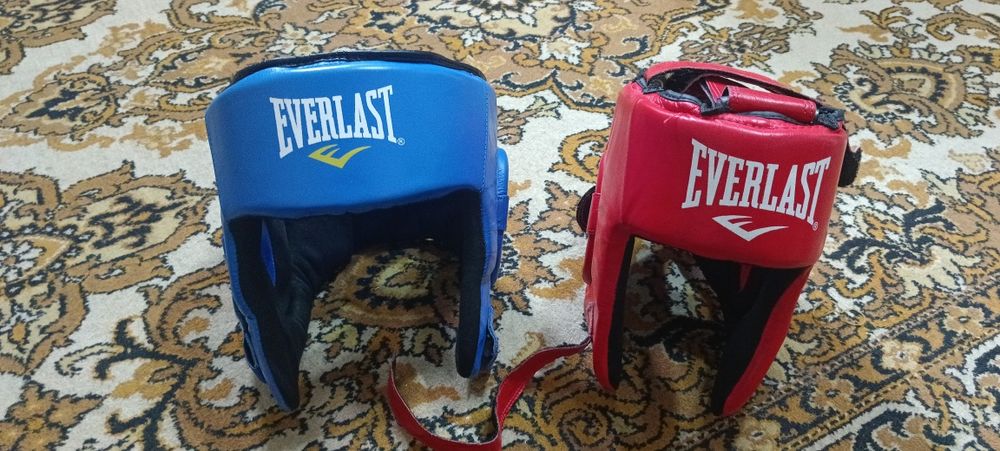 Шлема боксерские
