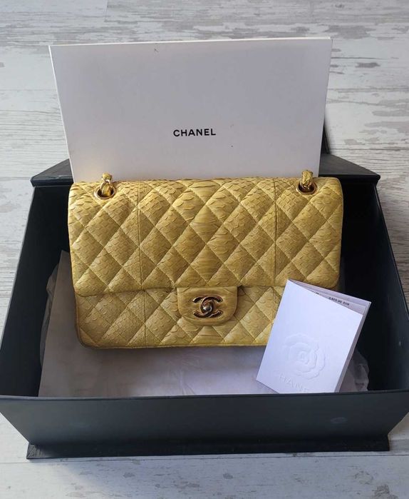 Salee!!! Оргинална чанта на Сhanel от питон