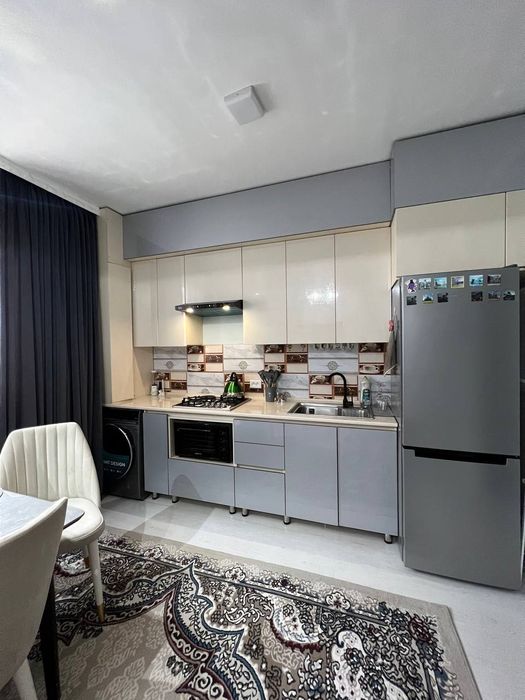 Квартира сотилади