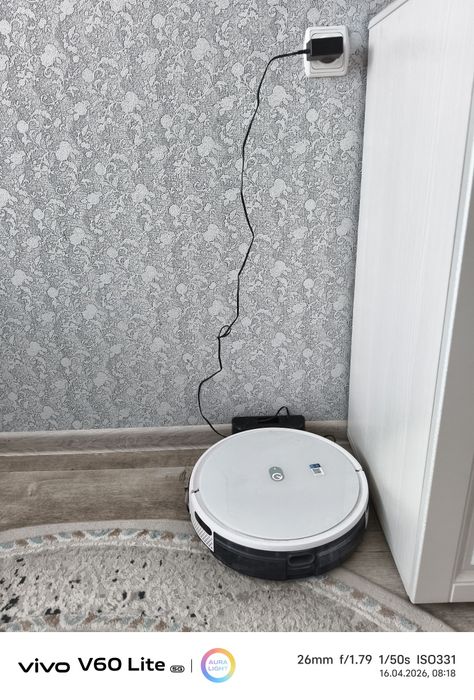 Продам робот пылесос