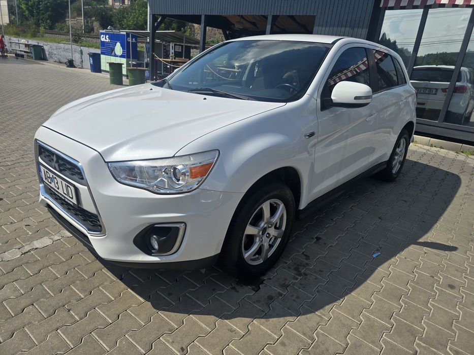 Vand Mitsubishi asx benzina