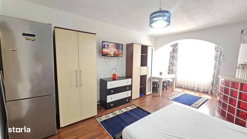 Apartament modern cu 1 camera de închiriat – etaj 4, zona Mazepa 1