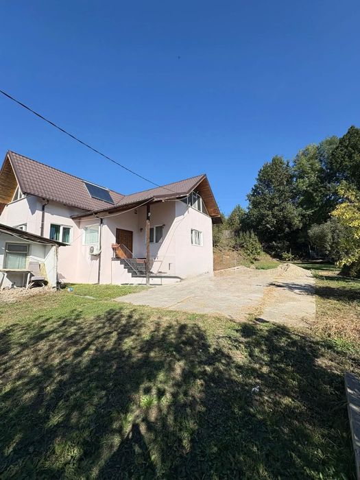 Casa de vanzare in Podis  Margineni