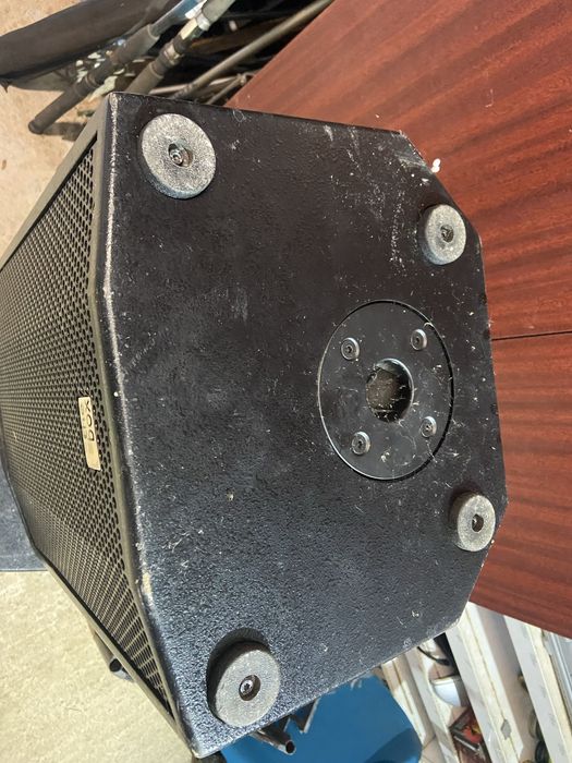 Boxe pasive  T-box 250 w rms , 12 inch