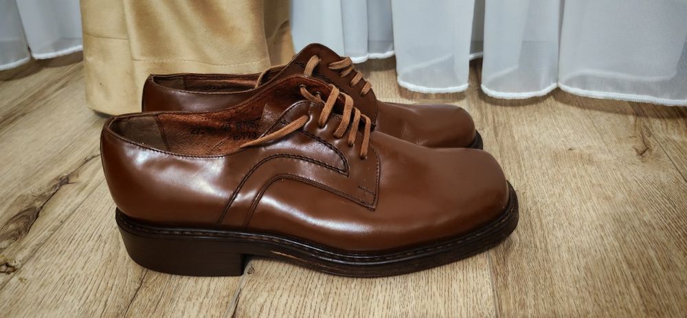 Pantofi din ani '70