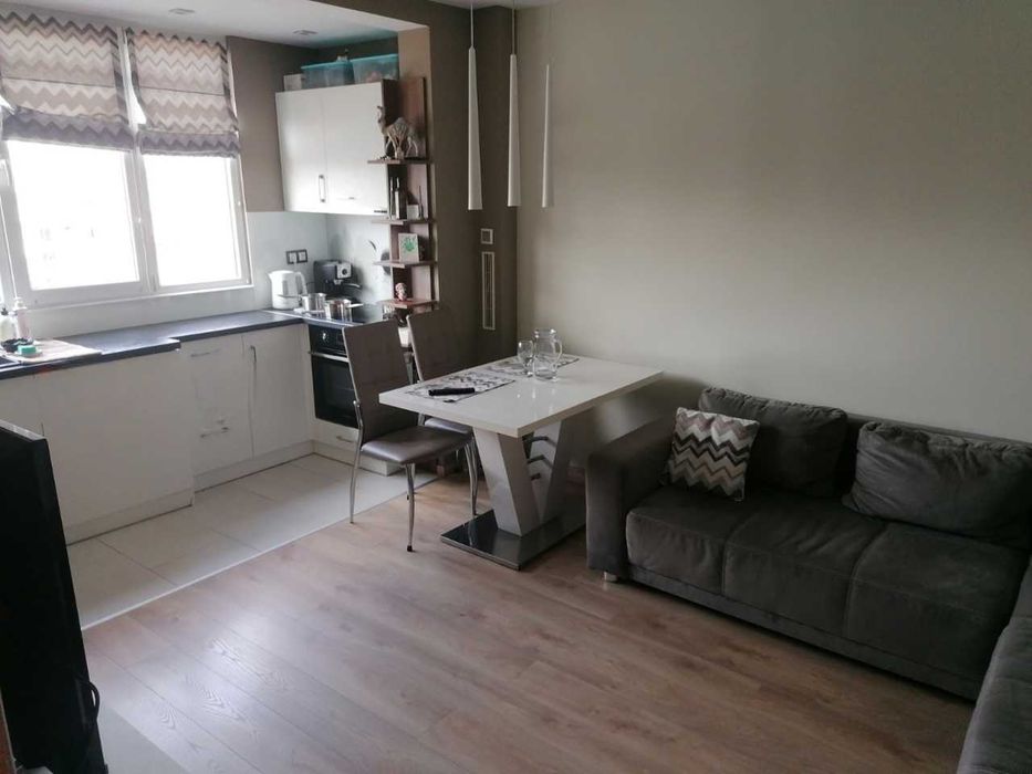 Дава се под наем Тристаен апартамент в София, Надежда 4 - 64 кв.м за 612 € - Снимка #1