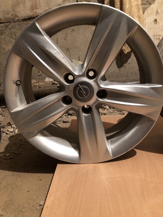 Комплект дисков от Opel