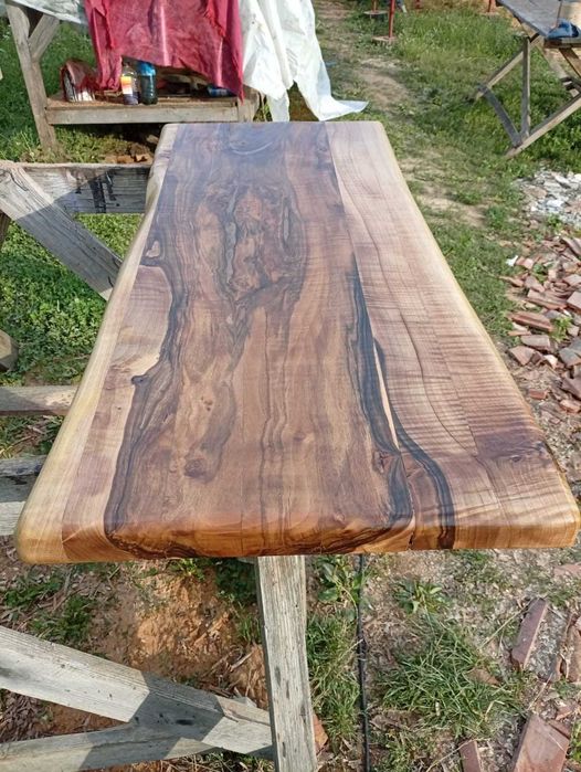 Cherestea la comandă