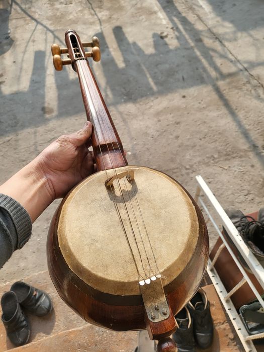 Sikripka xolati yaxshi  urnmaga.