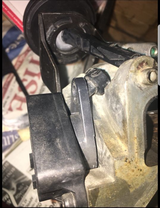 Supapa galerie cu voleti 1.6 FSI