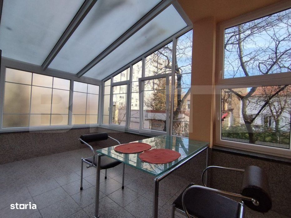 Apartament 2 camere, antreu spatios, 3 terase- una inchisa, garaj, zon