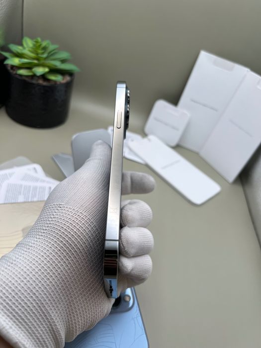 iPhone 13 Pro MAX, iCloud locked, 3бр, 85-90% батерия, НА ЧАСТИ!