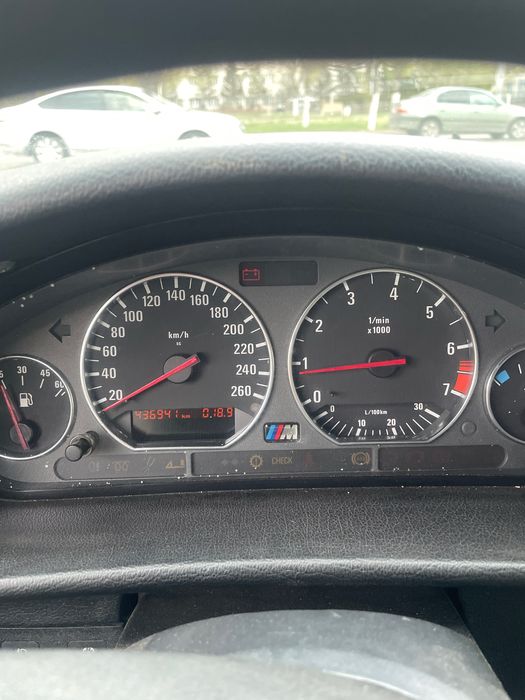 Продам BMW 2.5 объем м50
