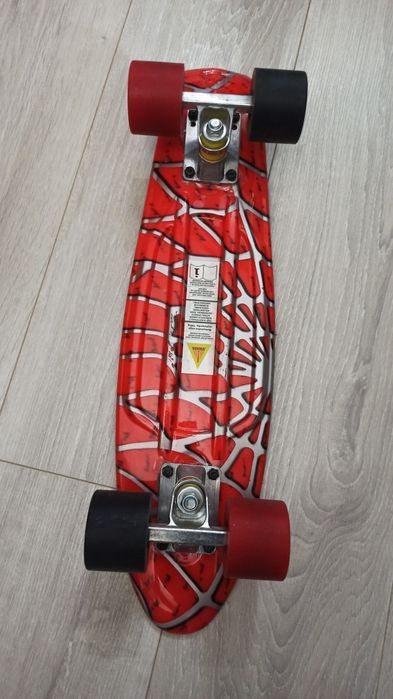 Skateboard si Pennyboard diverse modele