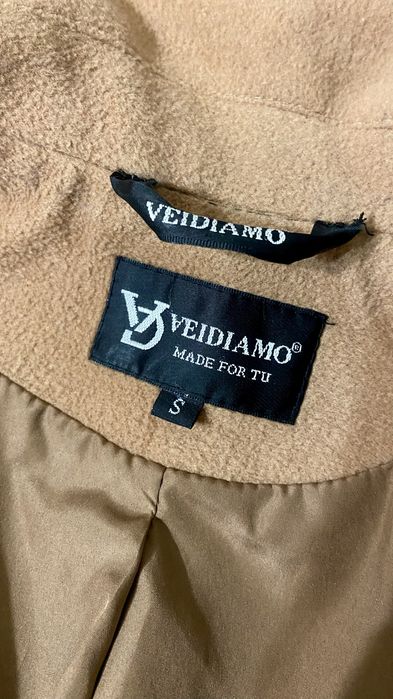 Пальто шерстяное S