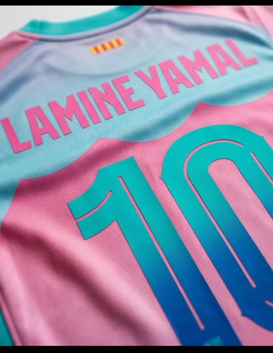 Детско юношески футболни екипи RAPHINHA 11 LAMINE YAMAL 10