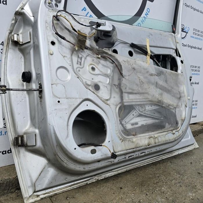 Portiera usa Z157 gri dreapta fata Opel Meriva A