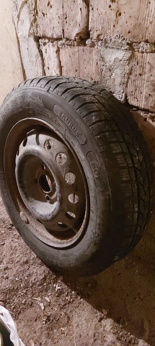 4 бр. Зимни гуми с джанти 14ки