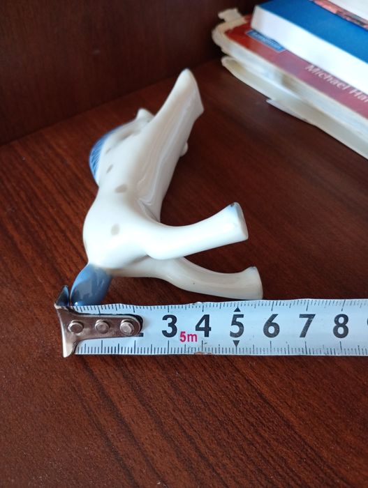 Советская фарфоровая статуэтка