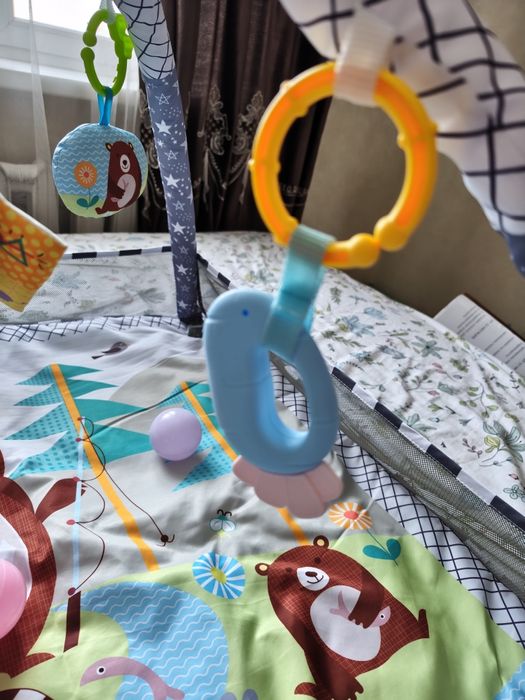 Детский развивающий коврик