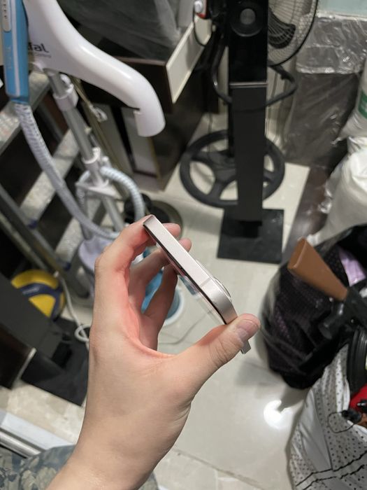 Продам айфон 13 iphone 13