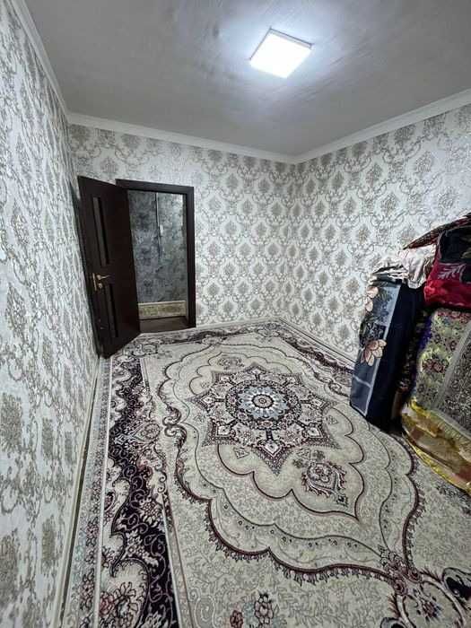 Продаётся 2х комн квартира на 5 этаже Ор-р 7 микрорайон