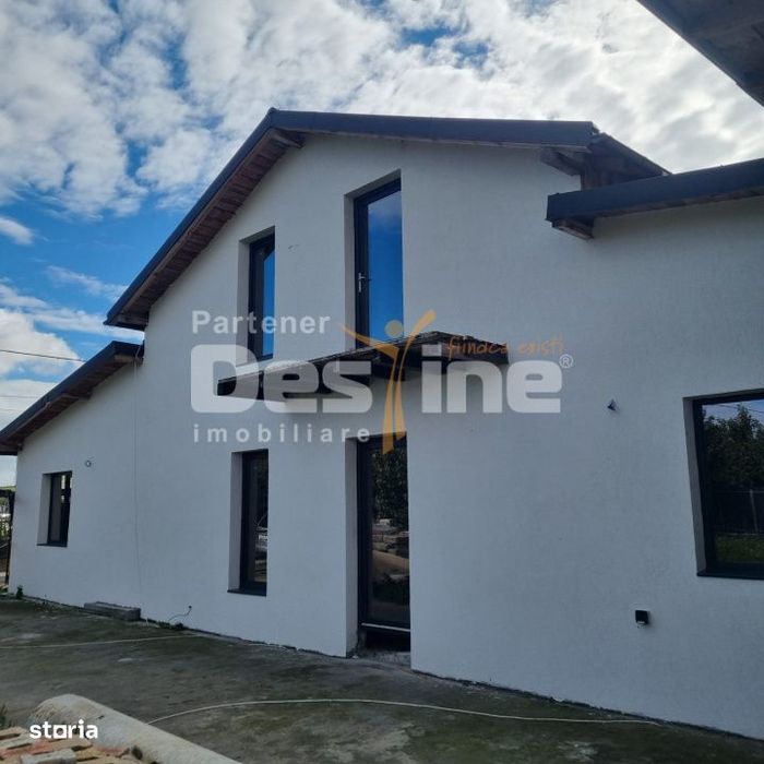 Casa De Vanzare In Magureni