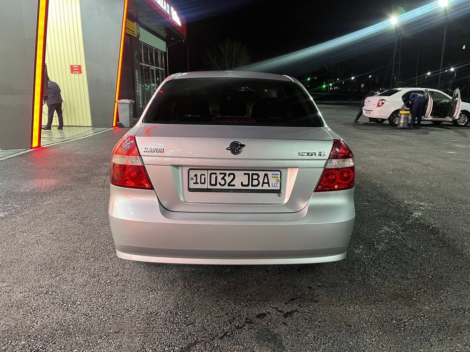 Birinchi qo‘l, ulgurib qoling.