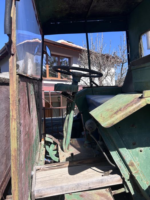 Трактор /Шаситка